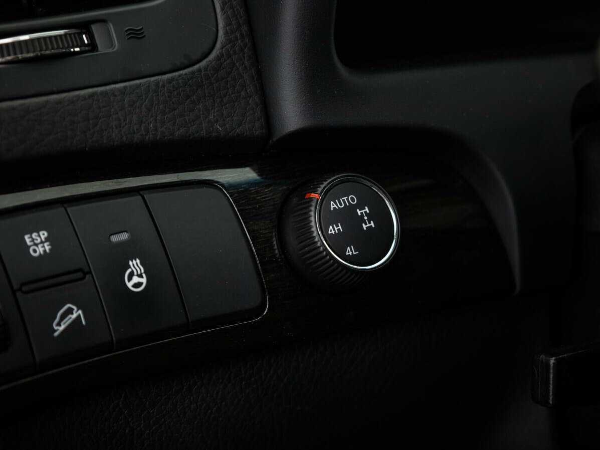 Kia Mohave б/у, 2014, Автоматическая. Фото: #15