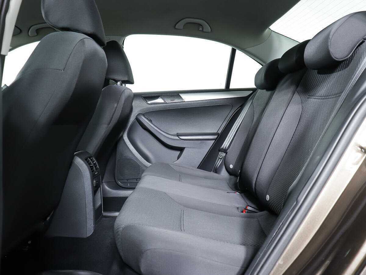 Volkswagen Jetta б/у, 2012, Автоматическая. Фото: #8