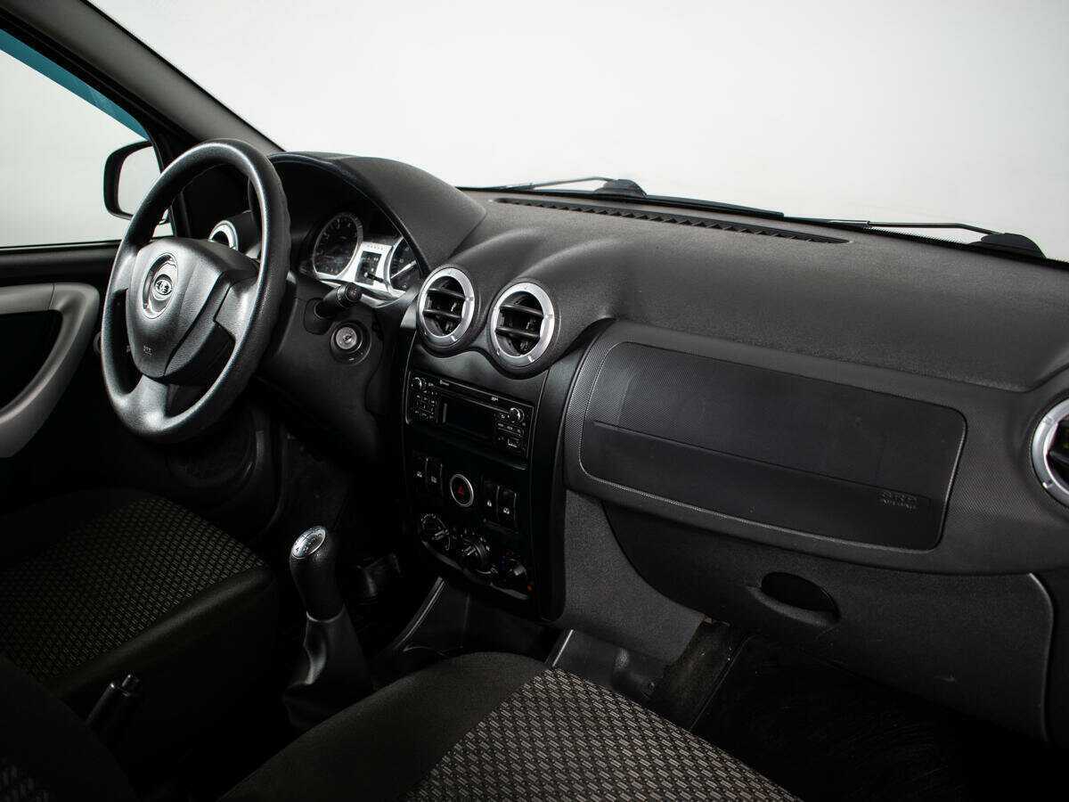 Лада (ВАЗ) Ларгус б/у, 2015, Механическая. Фото: #7