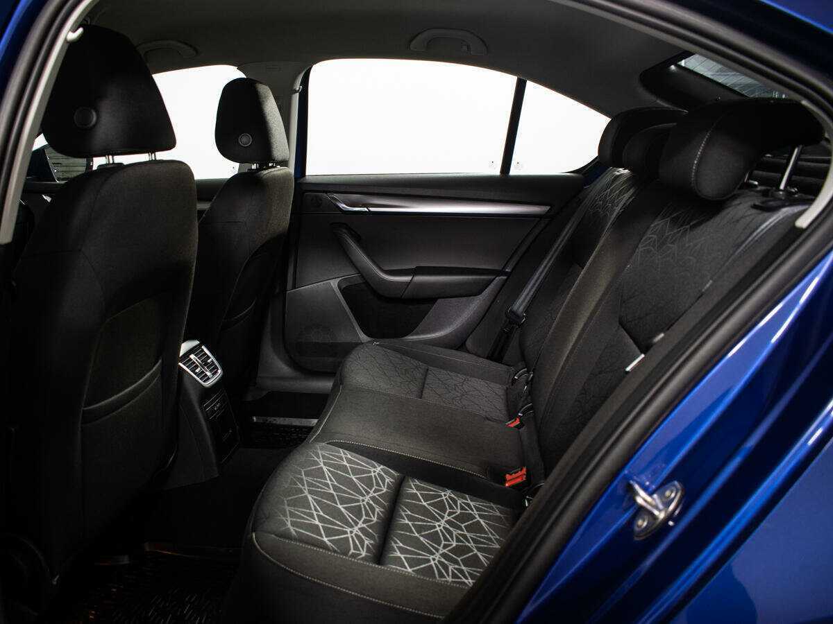 Шкода Октавия б/у, 2019, Роботизированная. Фото: #9