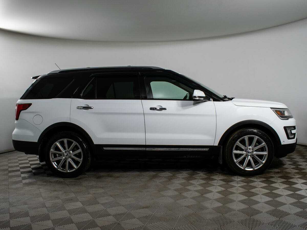 Ford Explorer б/у, 2016, Автоматическая. Фото: #3