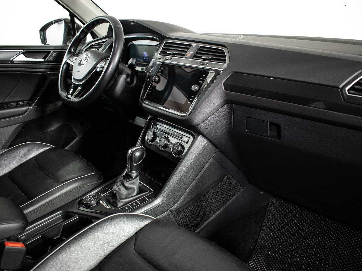 Volkswagen Tiguan б/у, 2018, Роботизированная. Фото: #8