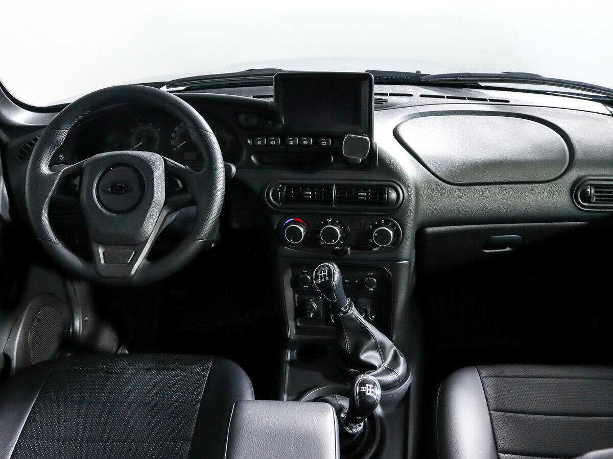 Lada (ВАЗ) Niva б/у, 2023, Механическая. Фото: #11