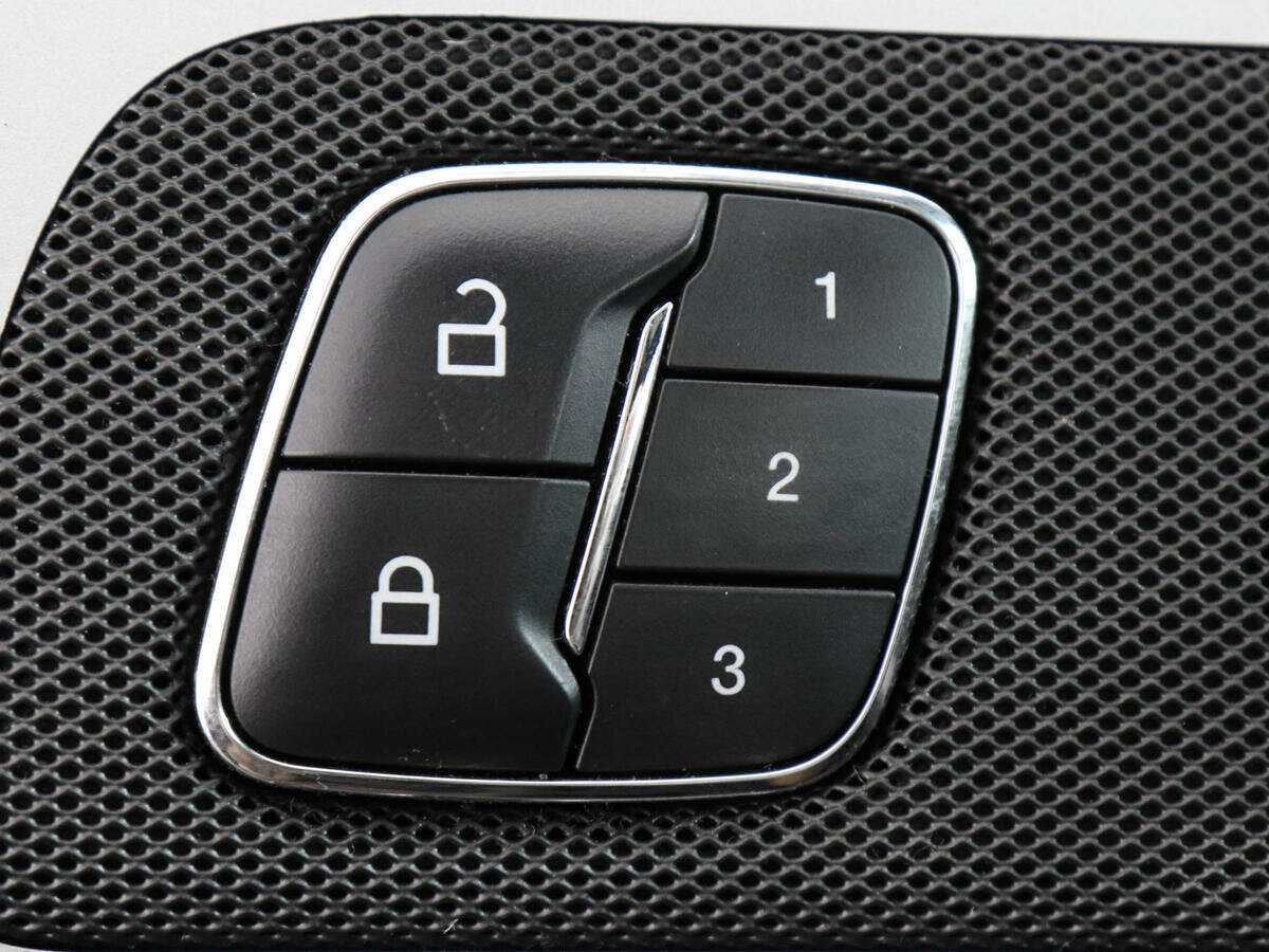 Ford Explorer б/у, 2015, Автоматическая. Фото: #11