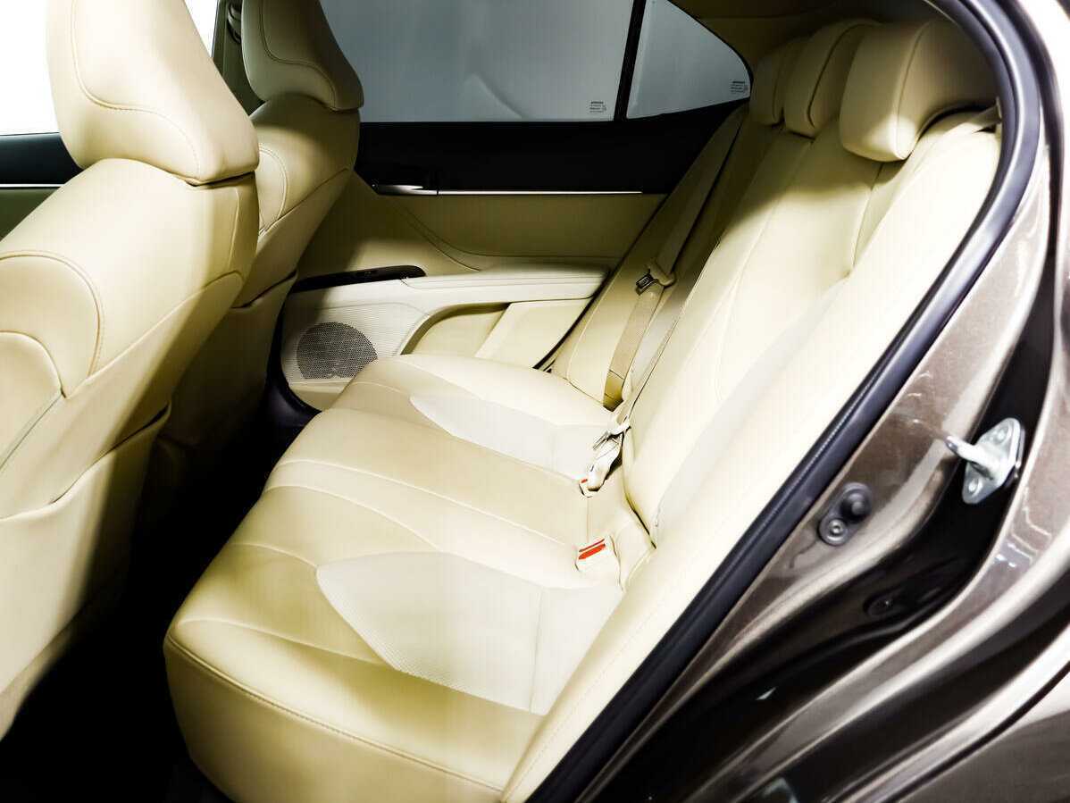 Toyota Camry б/у, 2020, Автоматическая. Фото: #11