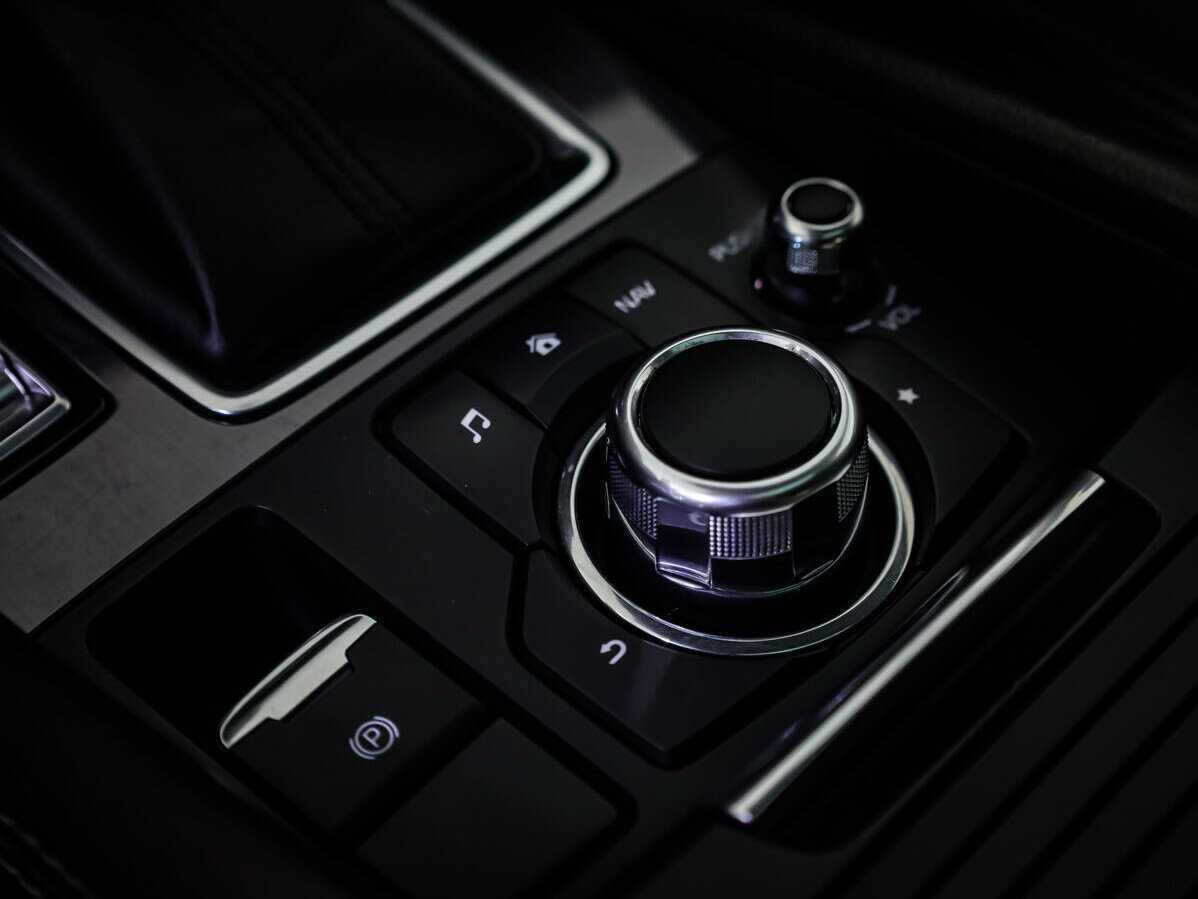 Мазда 6 б/у, 2015, Автоматическая. Фото: #15