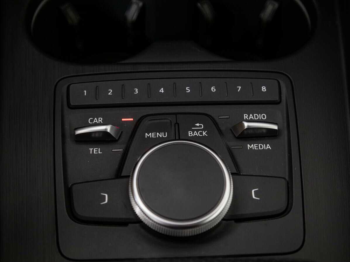 Ауди А4 б/у, 2019, Роботизированная. Фото: #14