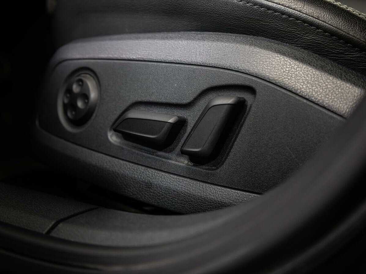 Ауди А4 б/у, 2019, Роботизированная. Фото: #17