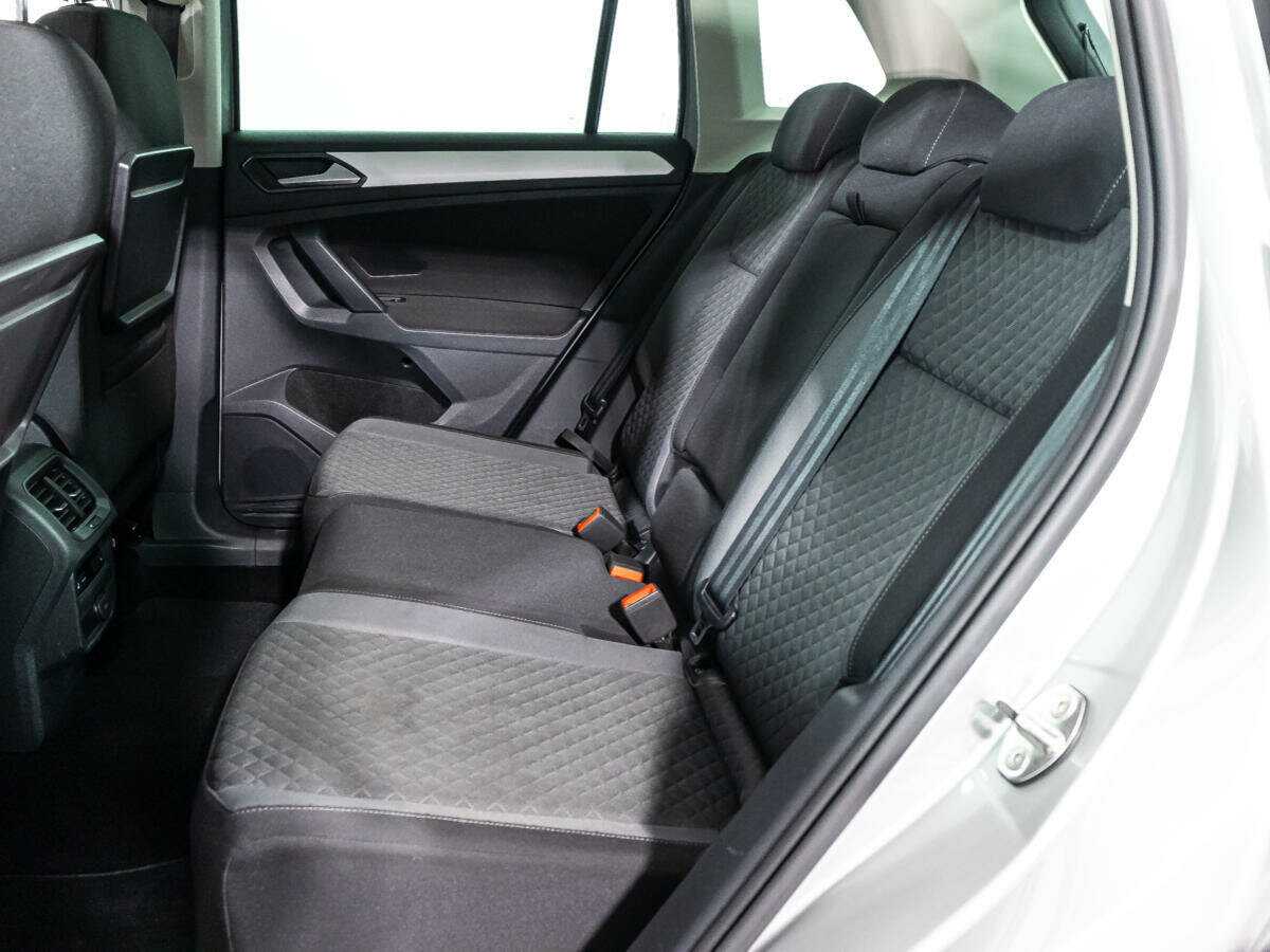 Volkswagen Tiguan б/у, 2018, Роботизированная. Фото: #9