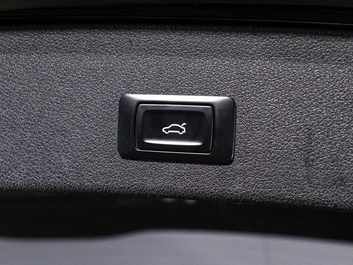 Ауди К5 б/у, 2015, Автоматическая. Фото: #15