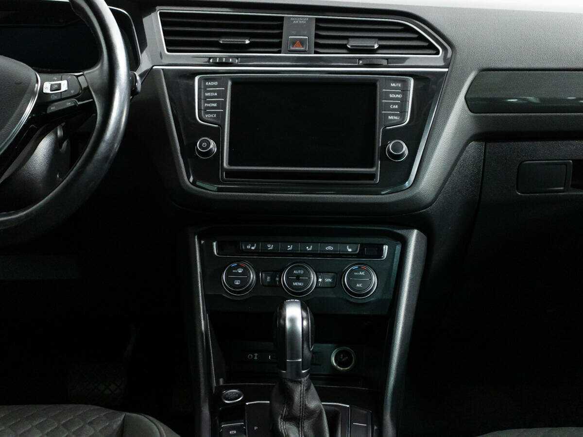 Volkswagen Tiguan б/у, 2017, Роботизированная. Фото: #13