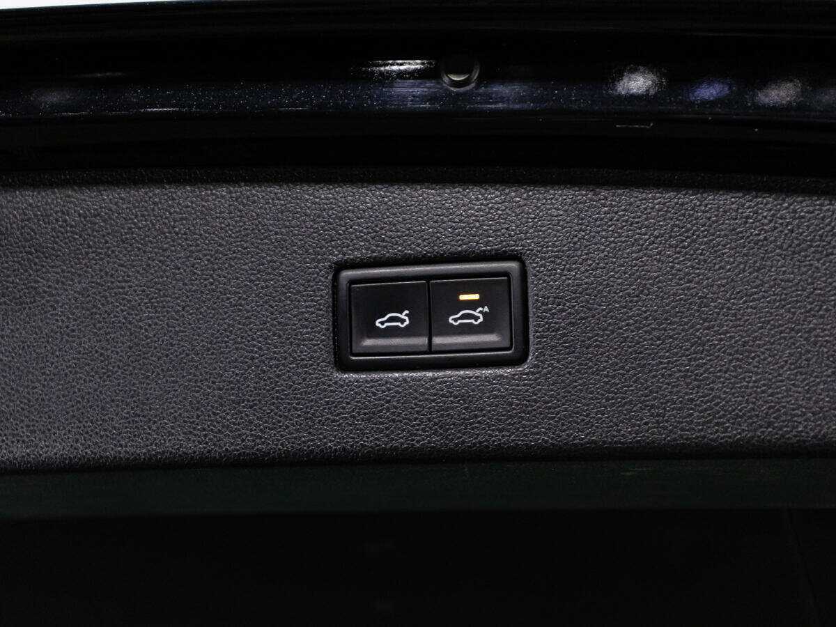 Volkswagen Tiguan б/у, 2017, Роботизированная. Фото: #14