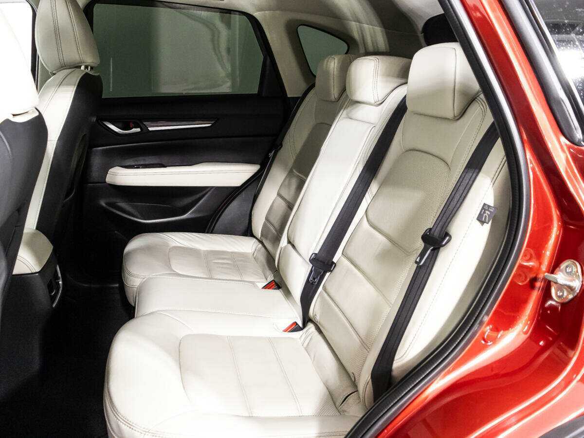 Мазда Ц-Икс-5 б/у, 2017, Автоматическая. Фото: #9