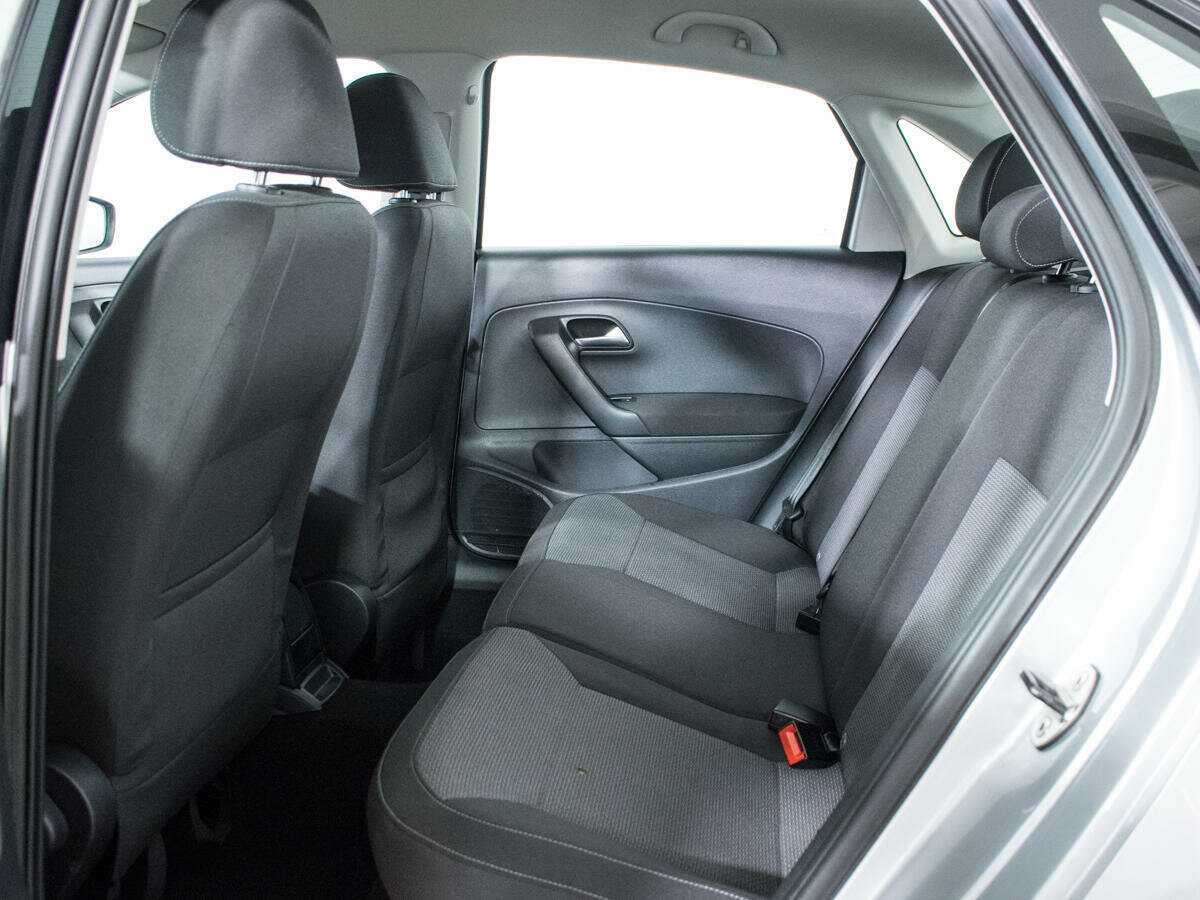 Фольксваген Поло б/у, 2016, Автоматическая. Фото: #9