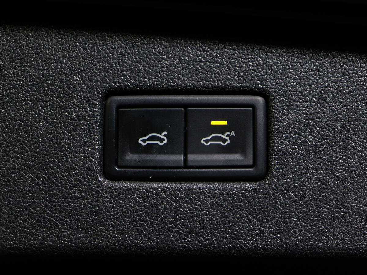 Volkswagen Tiguan б/у, 2018, Роботизированная. Фото: #15