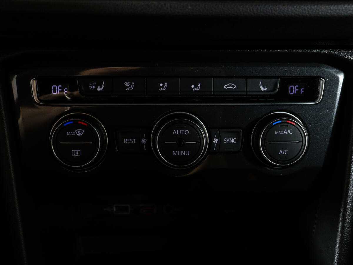 Volkswagen Tiguan б/у, 2018, Роботизированная. Фото: #21