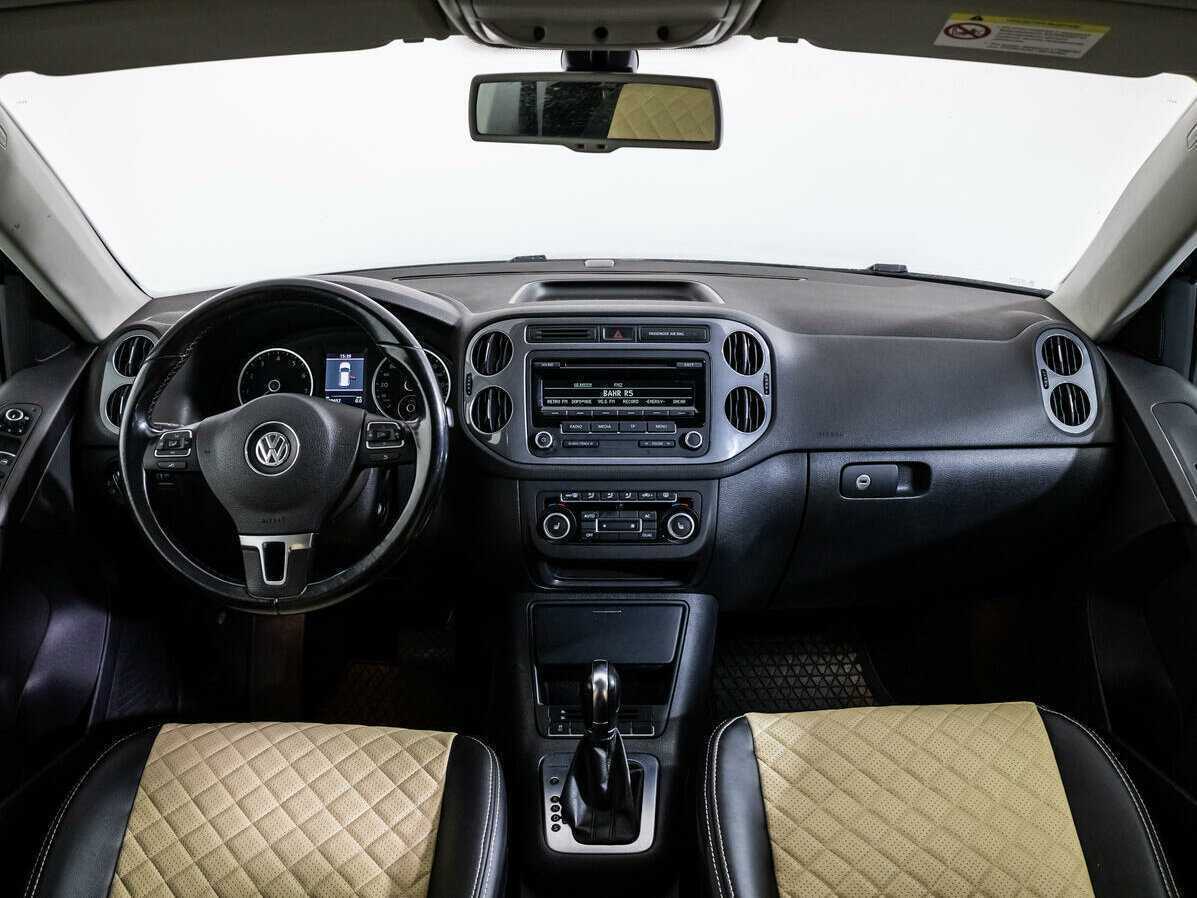 Volkswagen Tiguan б/у, 2012, Автоматическая. Фото: #12