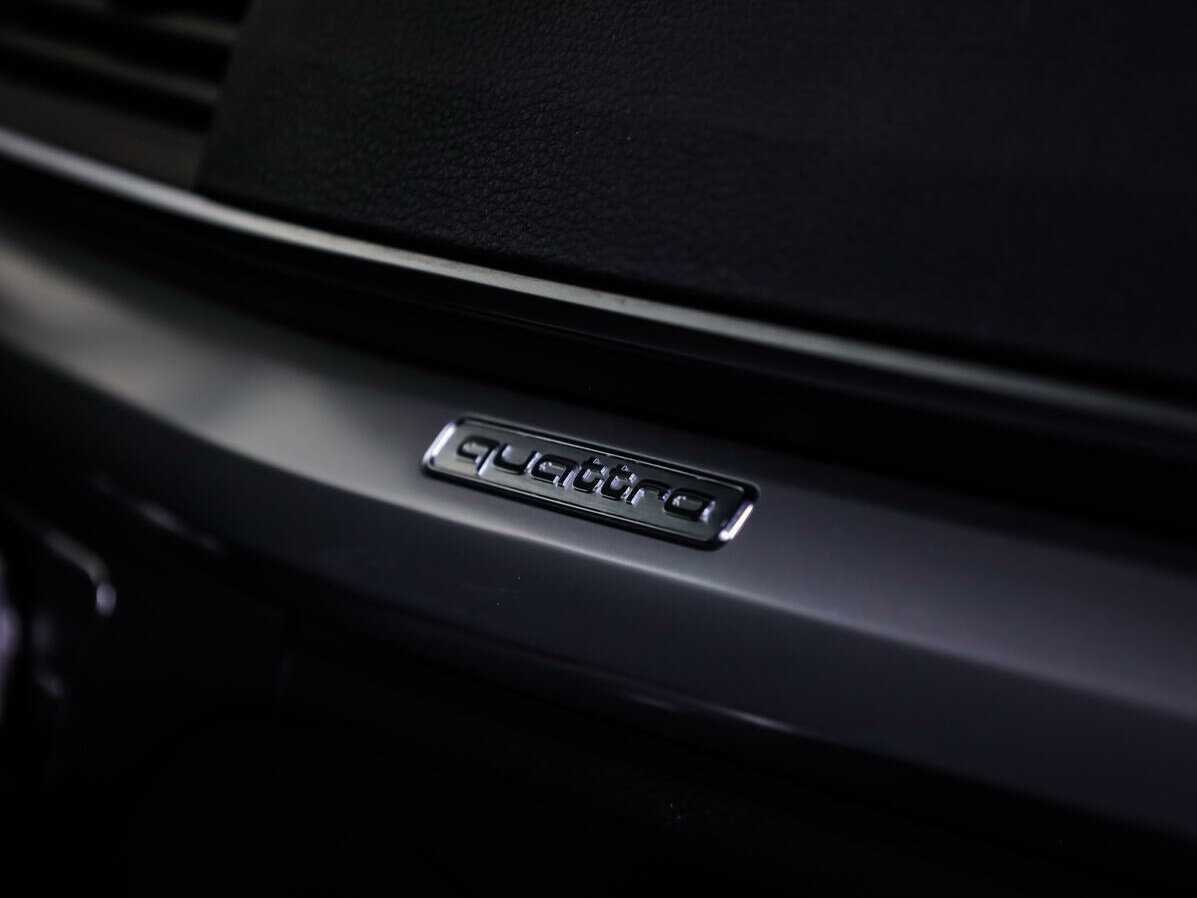 Ауди К5 б/у, 2018, Роботизированная. Фото: #16