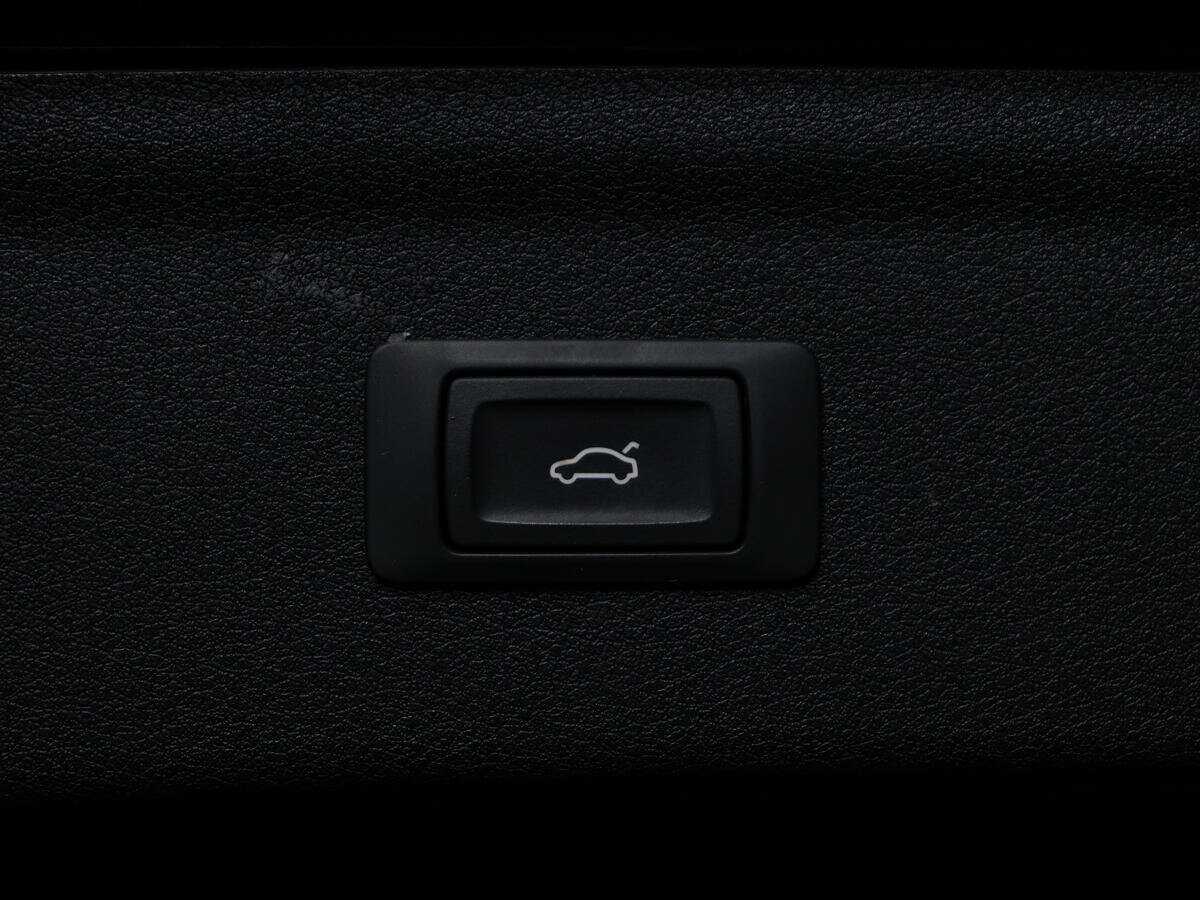 Ауди К3 б/у, 2018, Роботизированная. Фото: #12