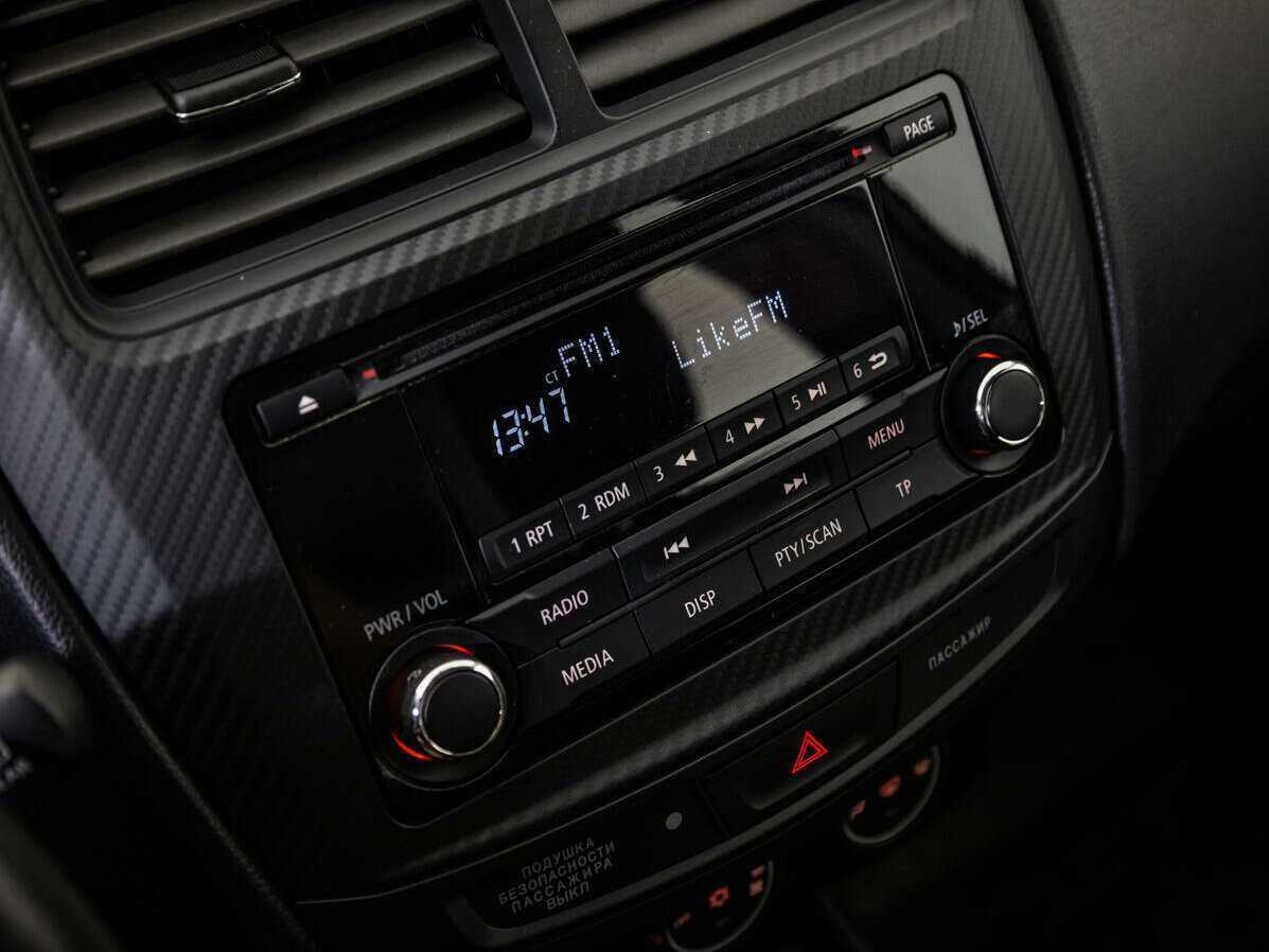 Митсубиши АС-Икс б/у, 2015, Вариатор. Фото: #12