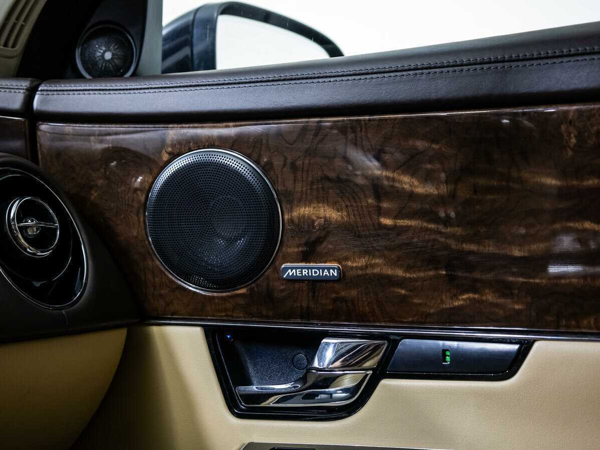 Jaguar XJ б/у, 2013, Автоматическая. Фото: #18