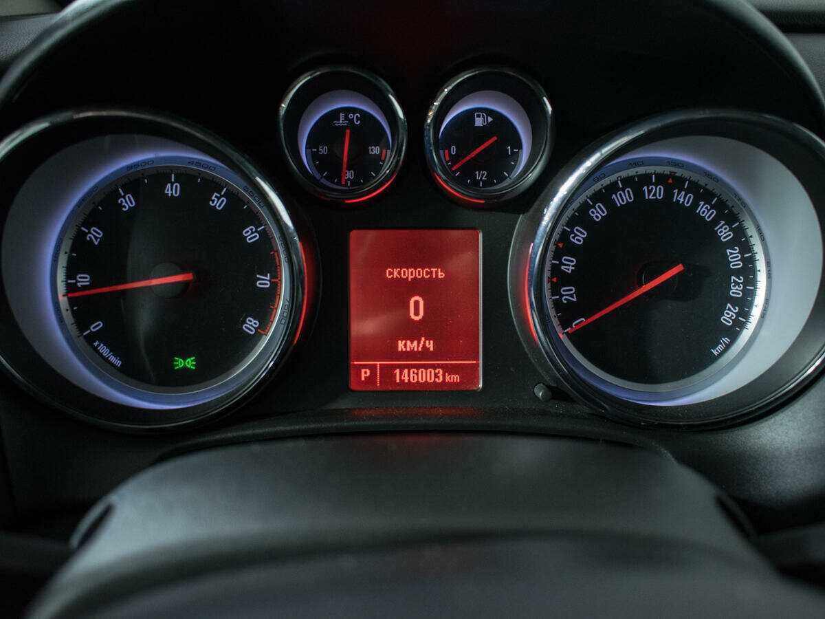 Опель Астра б/у, 2014, Автоматическая. Фото: #10