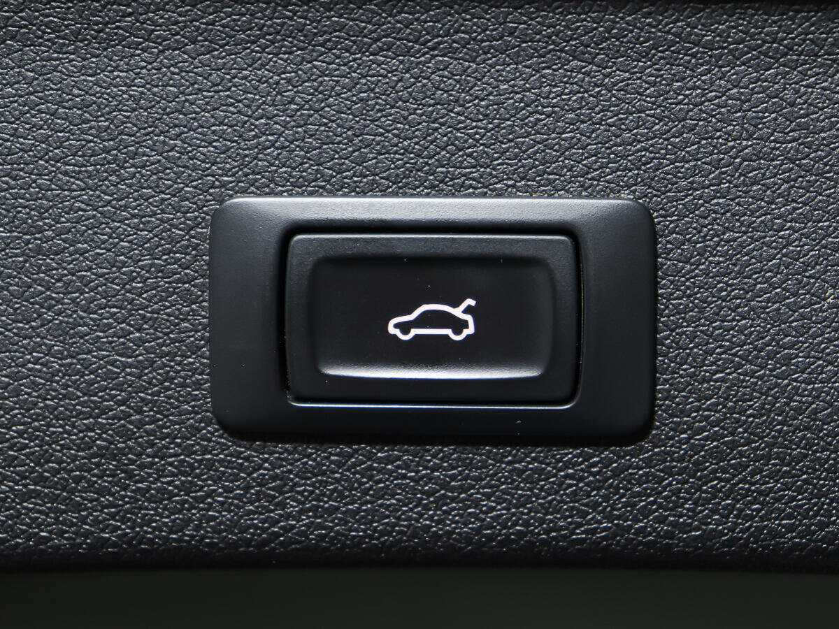 Ауди К5 б/у, 2014, Автоматическая. Фото: #14