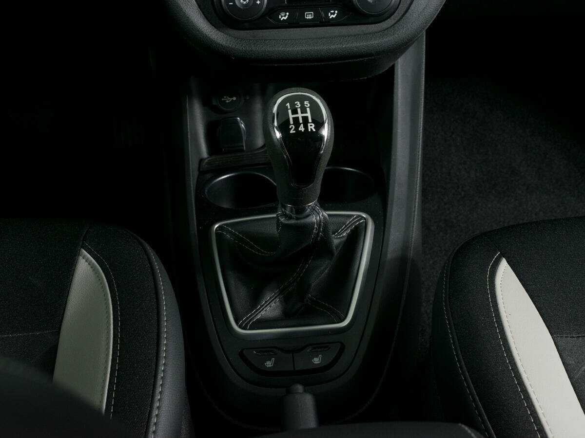 Лада (ВАЗ) Веста б/у, 2020, Механическая. Фото: #12