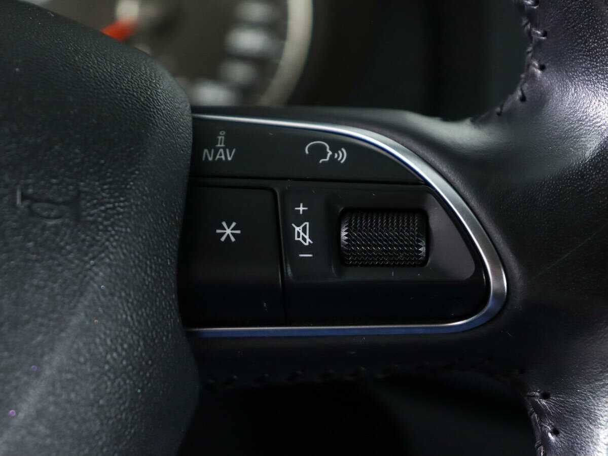 Ауди К3 б/у, 2014, Роботизированная. Фото: #13