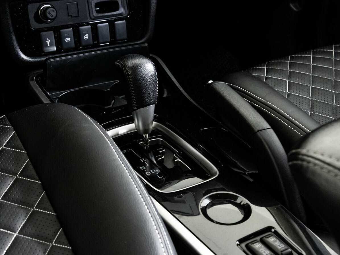 Митсубиши Оутлэндер б/у, 2020, Вариатор. Фото: #11