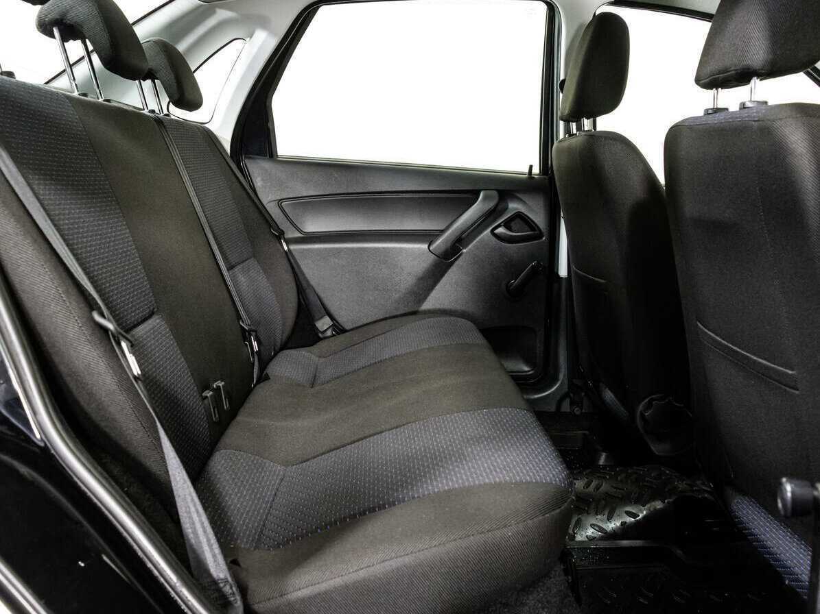 Лада (ВАЗ) Гранта б/у, 2012, Механическая. Фото: #8