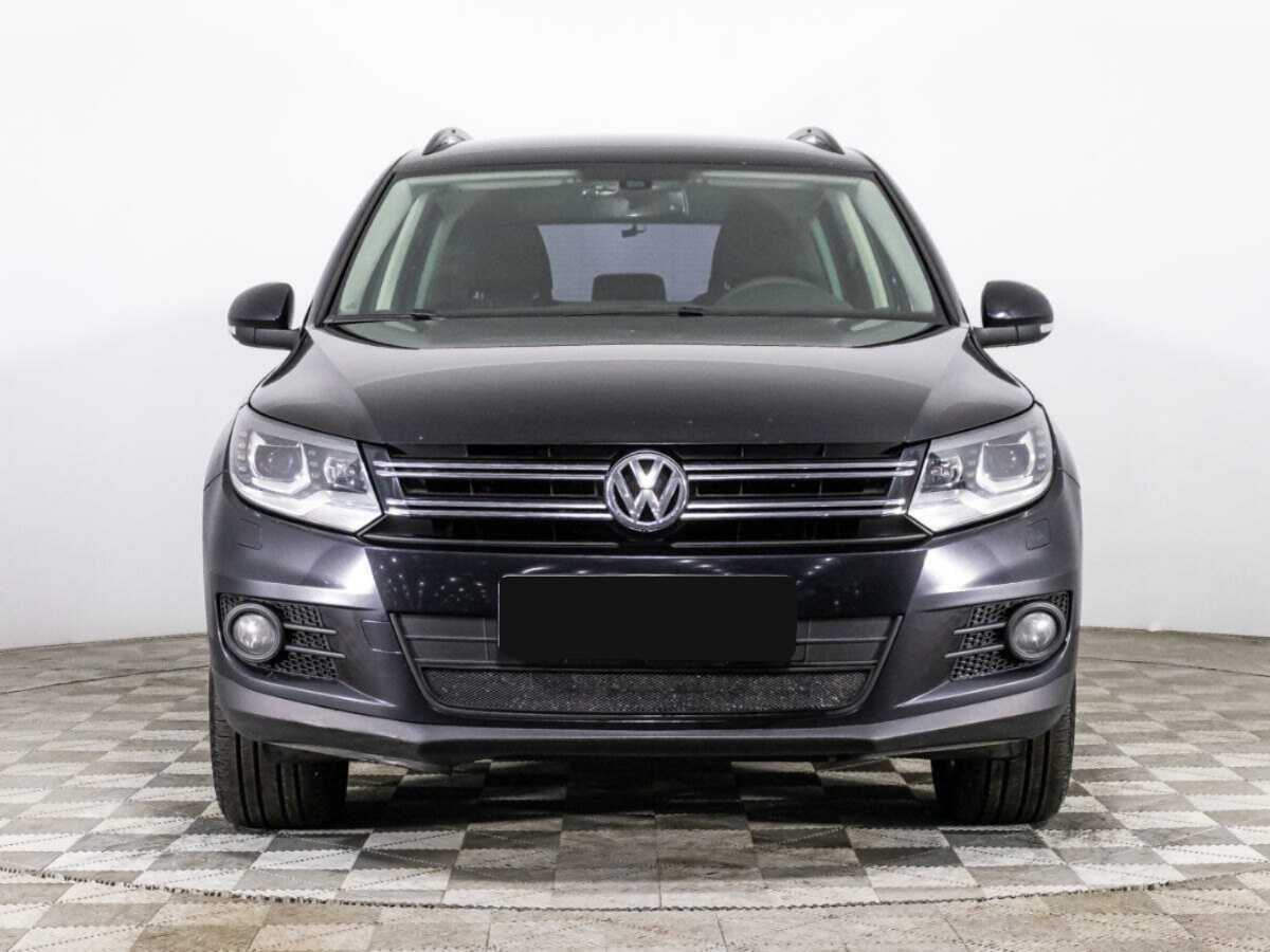 Volkswagen Tiguan б/у, 2015, Автоматическая. Фото: #1