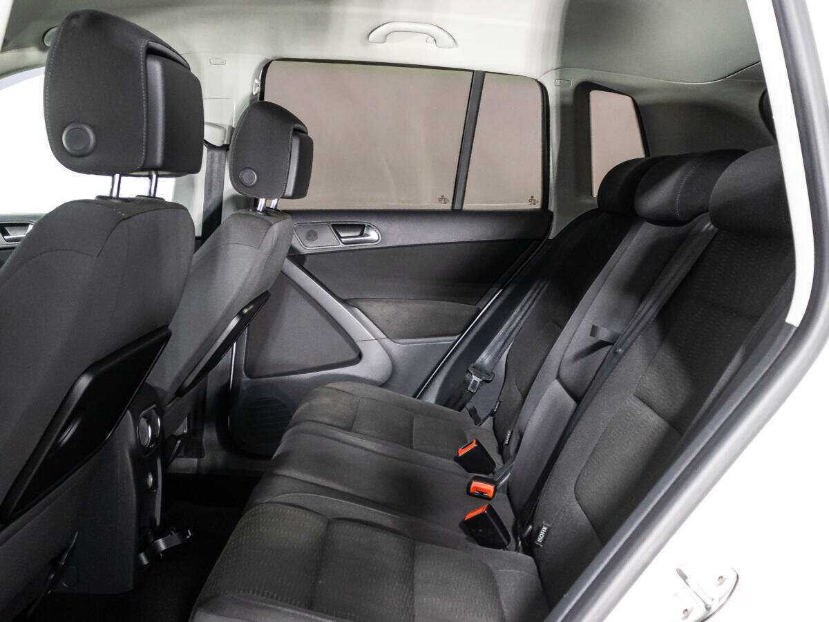 Volkswagen Tiguan б/у, 2013, Автоматическая. Фото: #9