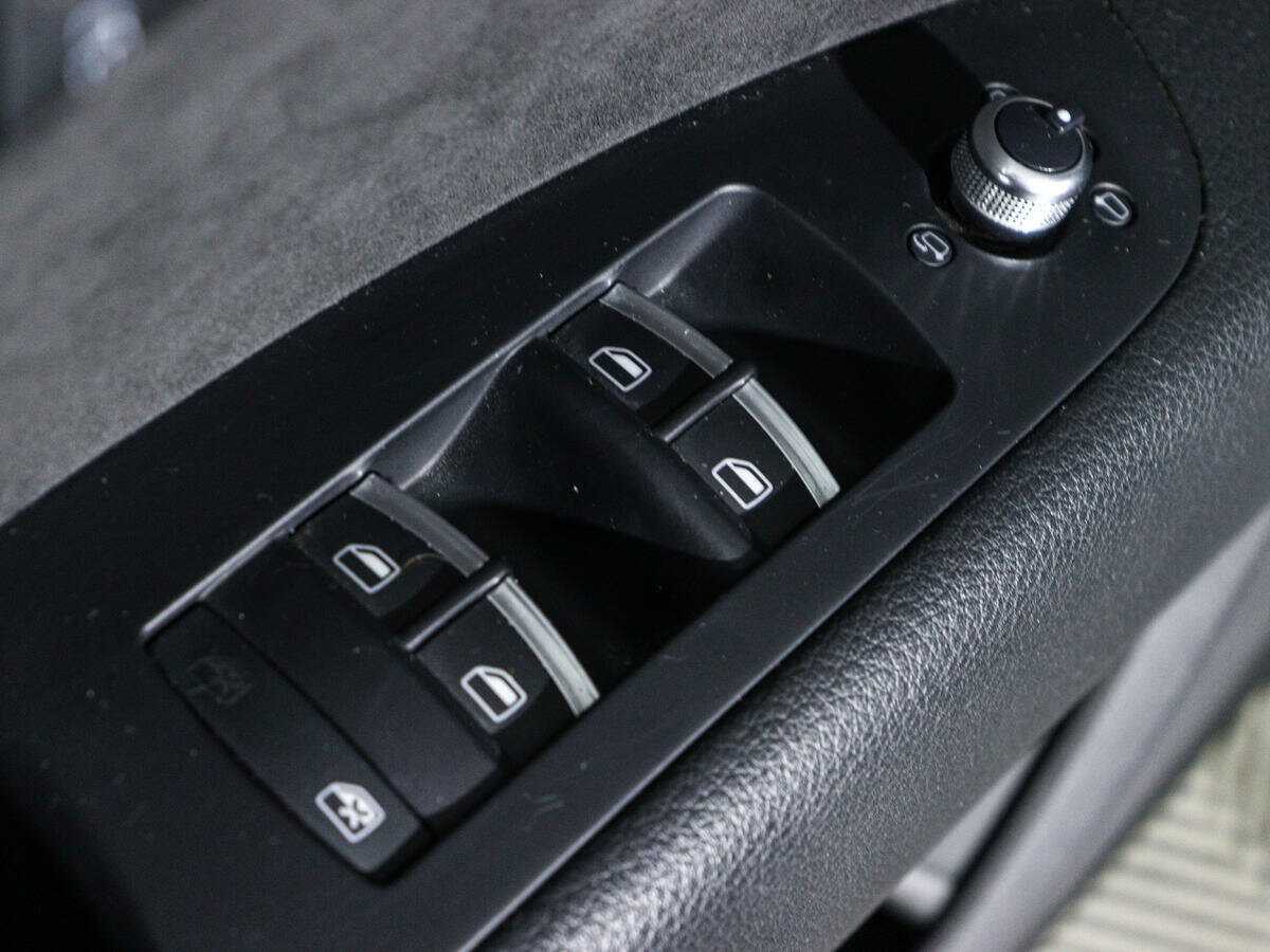 Audi Q7 б/у, 2013, Автоматическая. Фото: #18