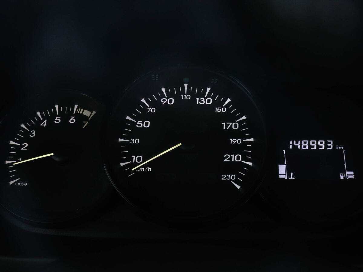 Renault Fluence б/у, 2013, Механическая. Фото: #10