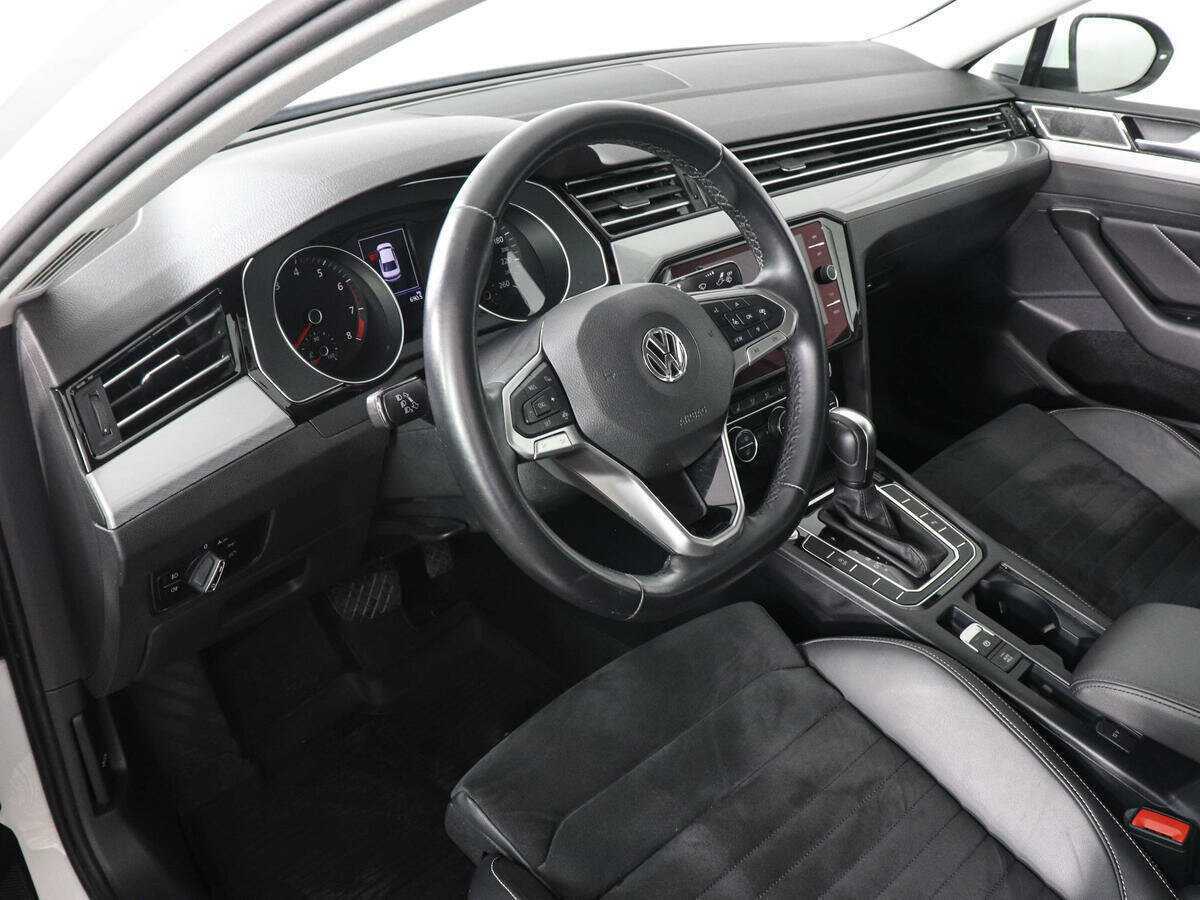 Фольксваген Пассат б/у, 2020, Роботизированная. Фото: #8