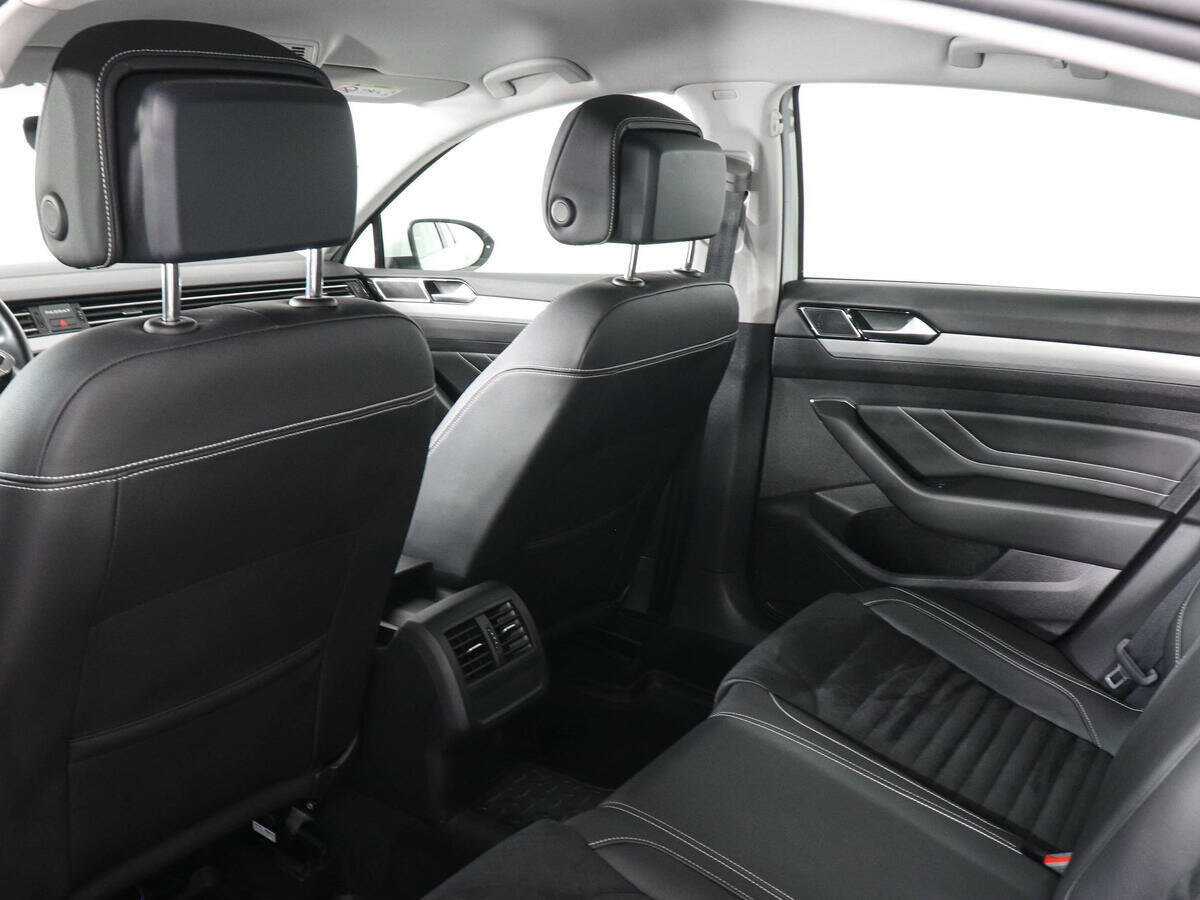 Фольксваген Пассат б/у, 2020, Роботизированная. Фото: #11