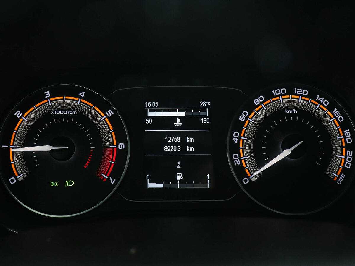 Lada (ВАЗ) Vesta б/у, 2024, Механическая. Фото: #10