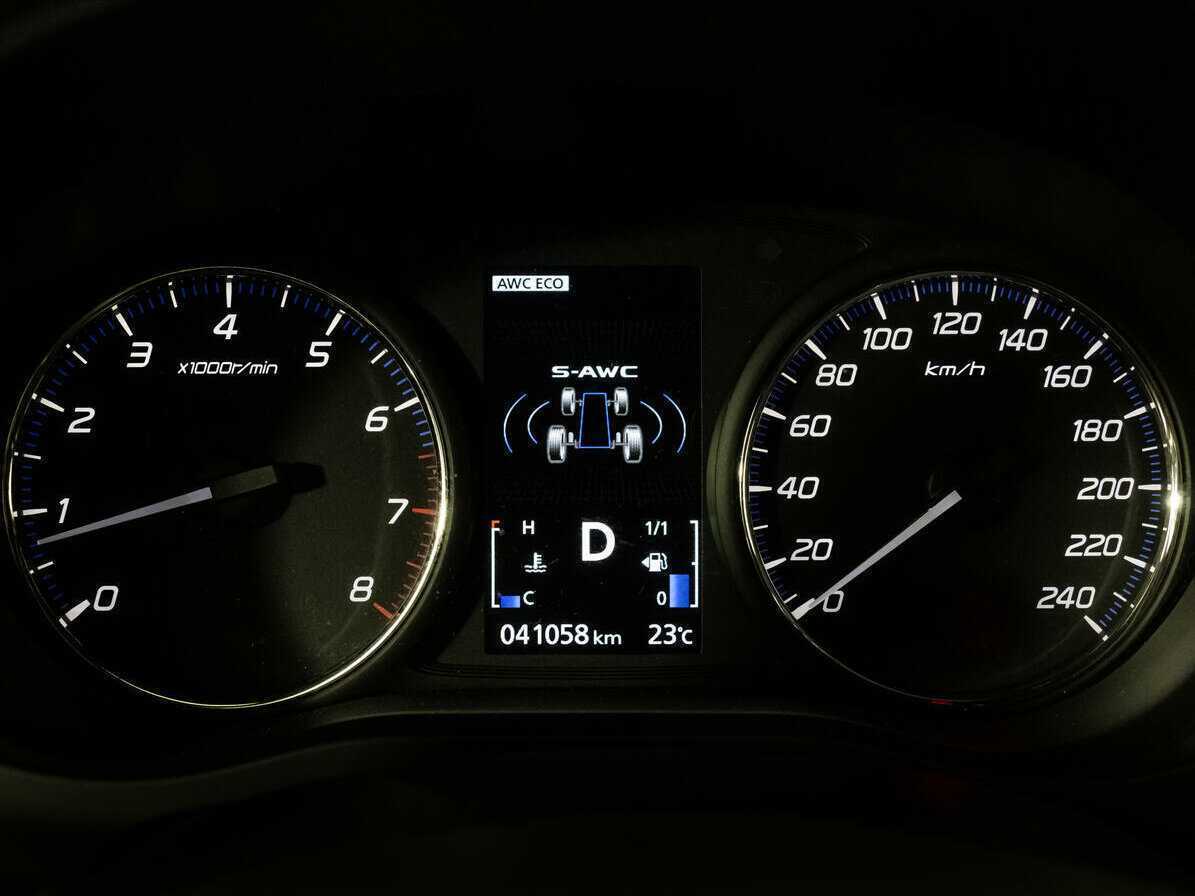 Митсубиши Оутлэндер б/у, 2021, Вариатор. Фото: #21