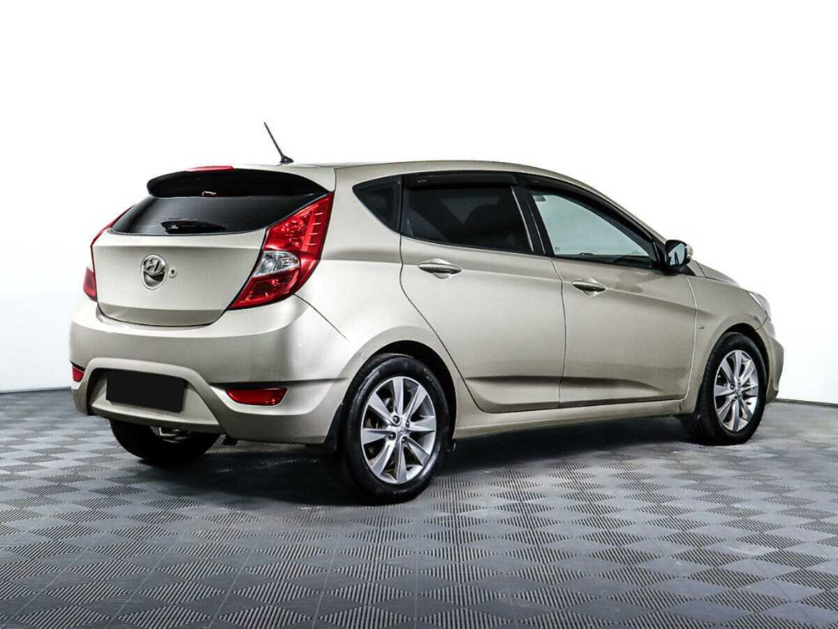 Хендай Солярис б/у, 2012, Автоматическая. Фото: #3