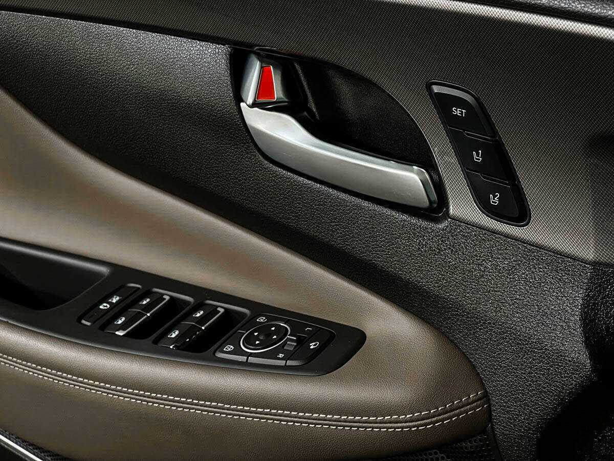 Hyundai Santa Fe б/у, 2018, Автоматическая. Фото: #15