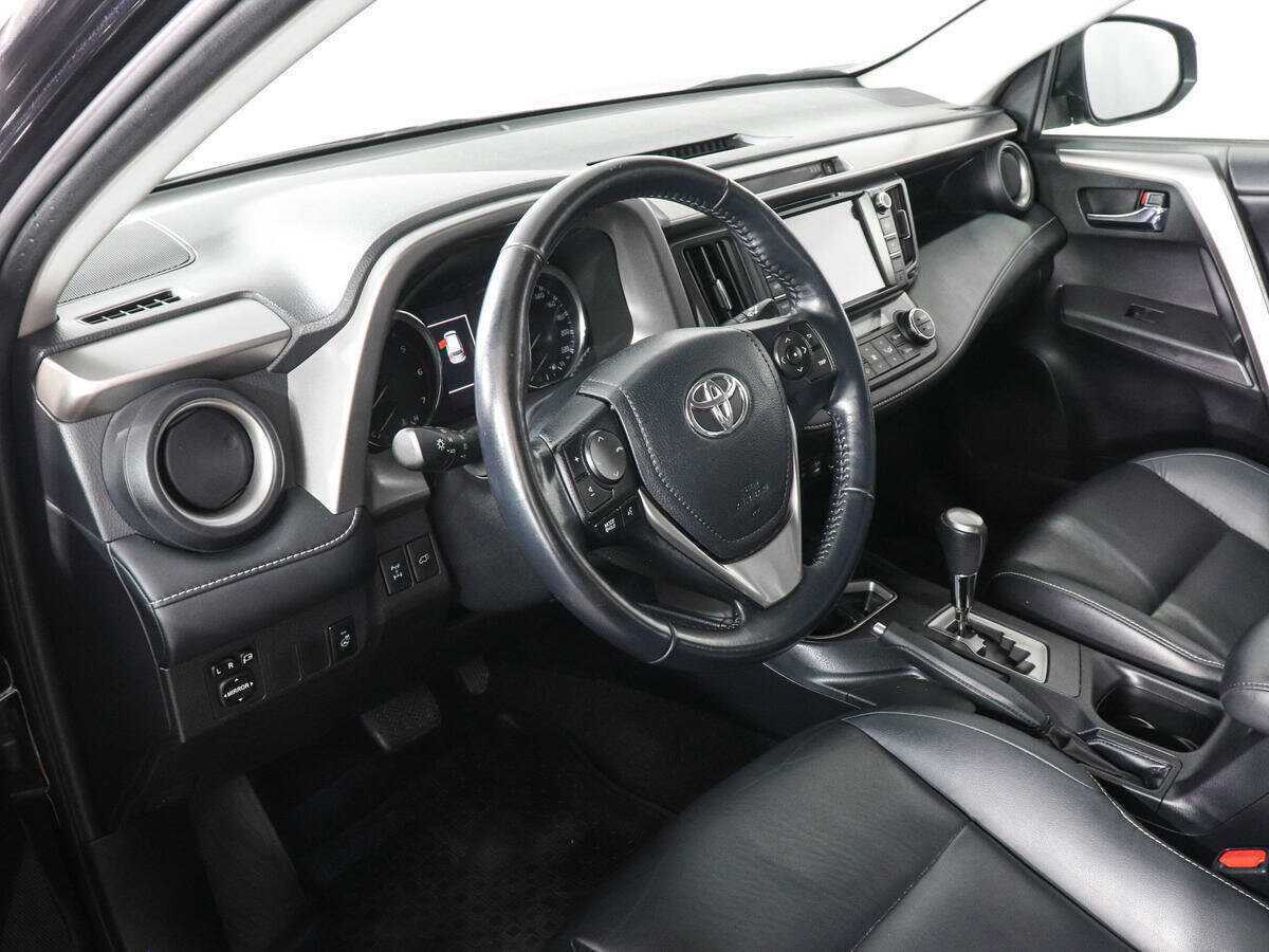 Тойота Рав4 б/у, 2018, Автоматическая. Фото: #8