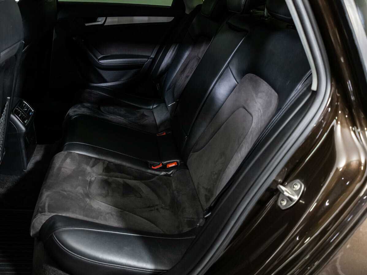 Ауди А4 б/у, 2012, Роботизированная. Фото: #7