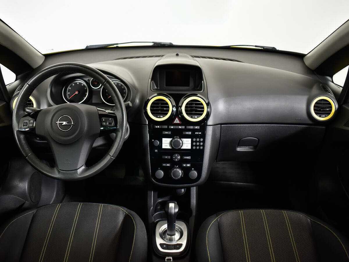 Опель Корса б/у, 2014, Роботизированная. Фото: #11