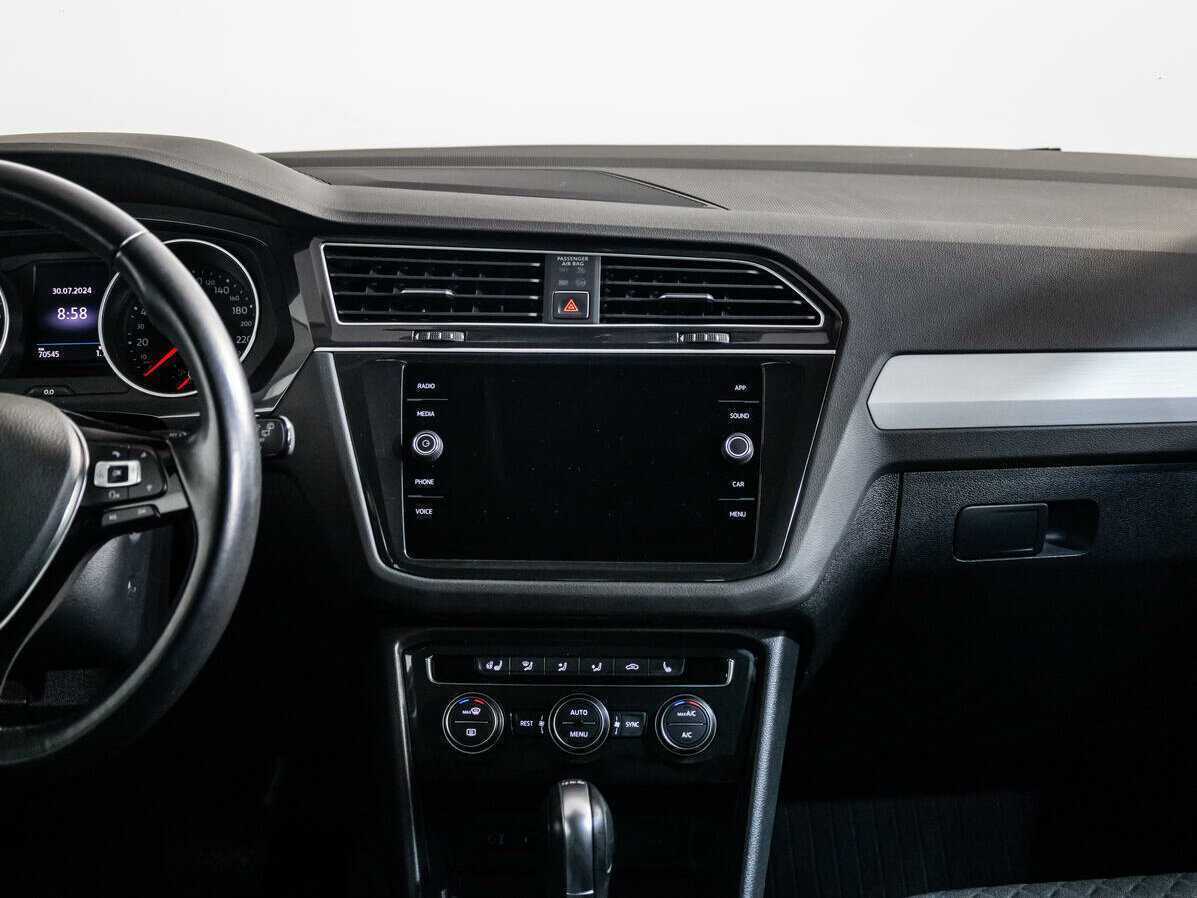 Volkswagen Tiguan б/у, 2017, Роботизированная. Фото: #13