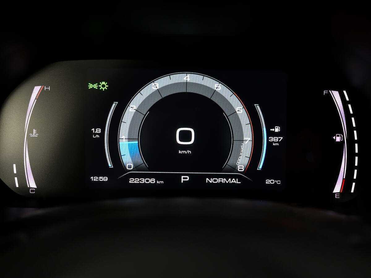 Хавал Ф7-икс б/у, 2023, Роботизированная. Фото: #9