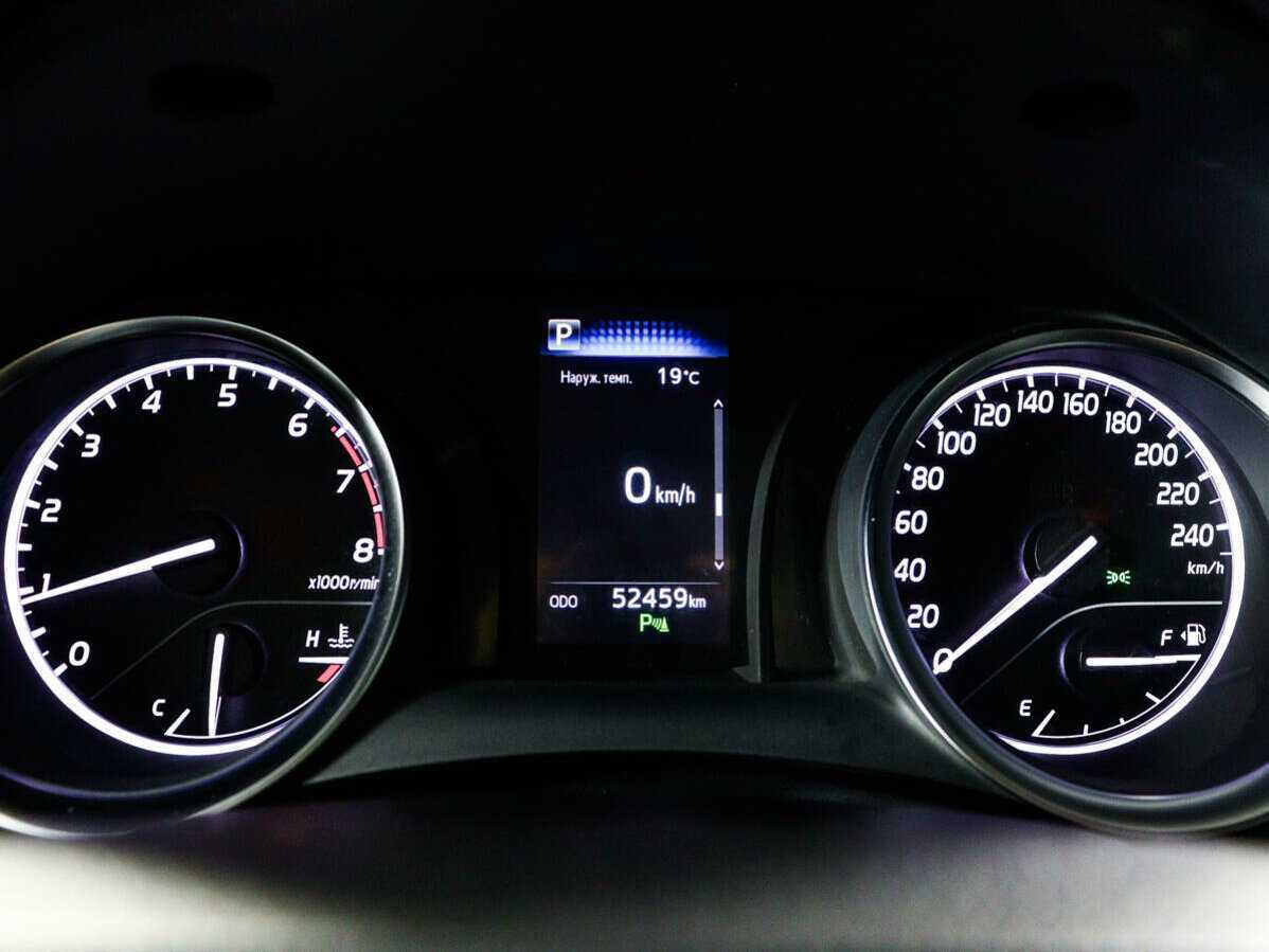 Тойота Камри б/у, 2019, Автоматическая. Фото: #10