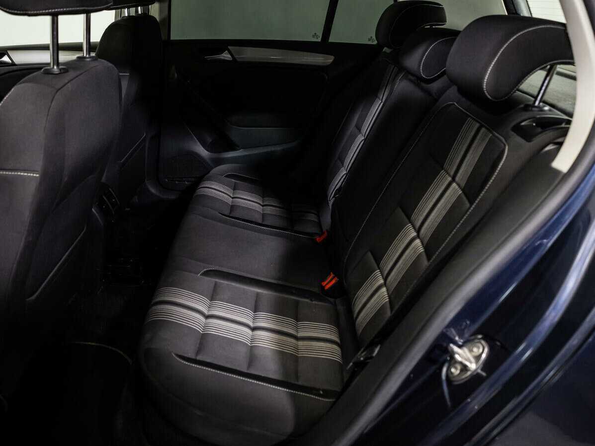 Volkswagen Golf б/у, 2012, Роботизированная. Фото: #9