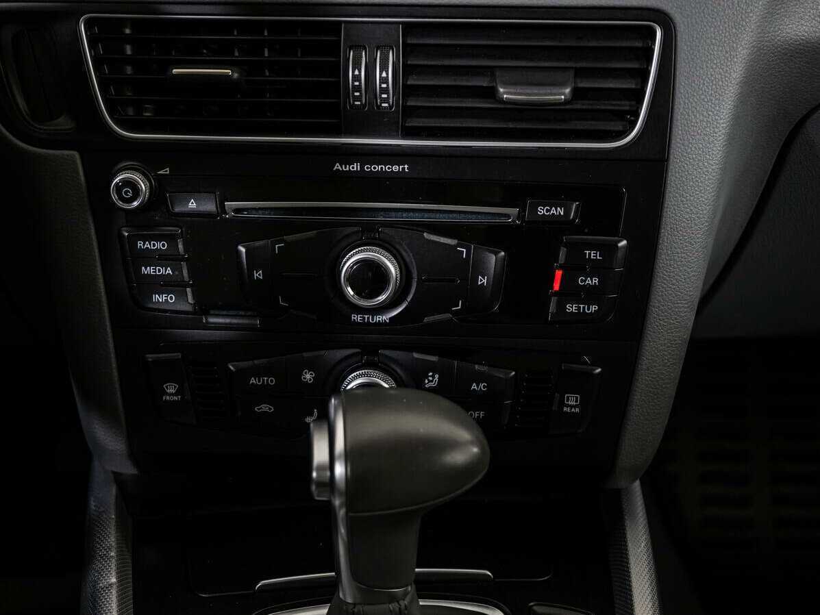 Ауди К5 б/у, 2015, Автоматическая. Фото: #17