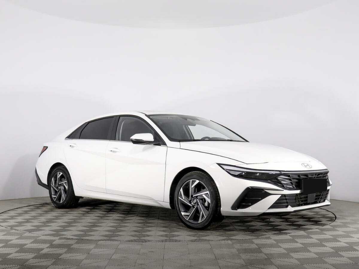 Hyundai Elantra б/у, 2024, Вариатор. Фото: #2